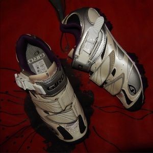 Giro cycling spin shoes size 6